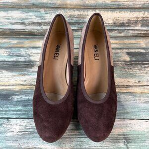 Vaneli Pumps Shoes Size 6.5M Colorblock Brown Suede Block Heel Almond Toe Ladies